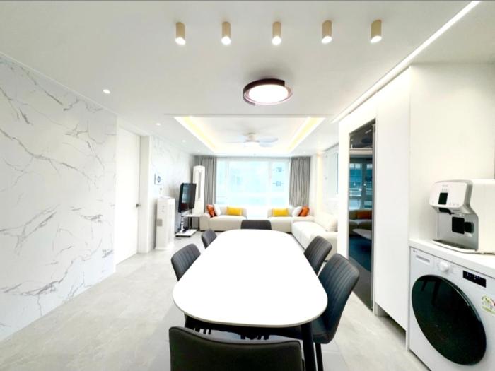 Renovated 2026 COEX GANGNAM ROYAL PARK PRIVATE 133m2 3BR 2BA Residence