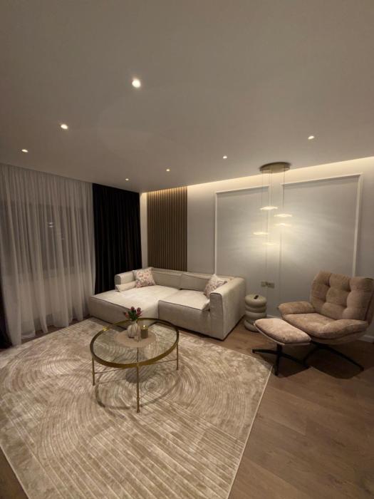 Andreea - Apartament 13 septembrie Bucuresti
