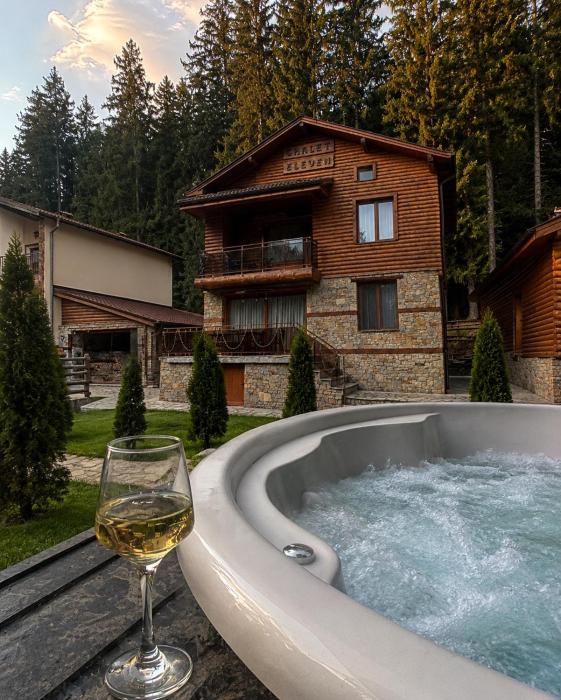 CHALET ELEVEN