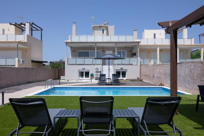 Blue Horizon Villa - Pool & Sports Court I Sea View