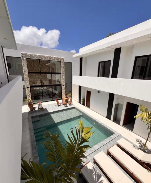 Villa Almaya 8 King Suites with Private Pool