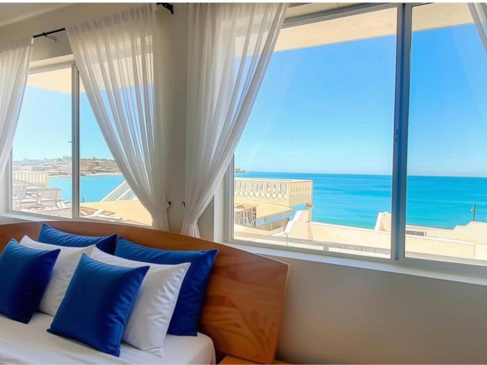 Cozy Seaside Suite wAmazing Views and Kitchenette