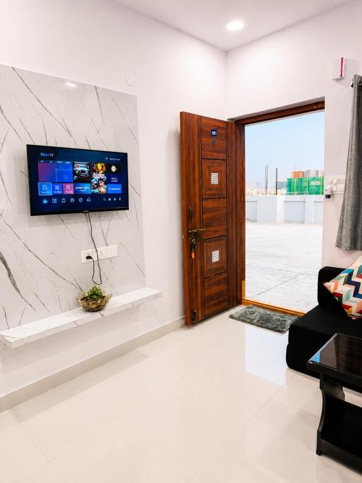 VJH 601 1BHK Penthouse by Charter Stays