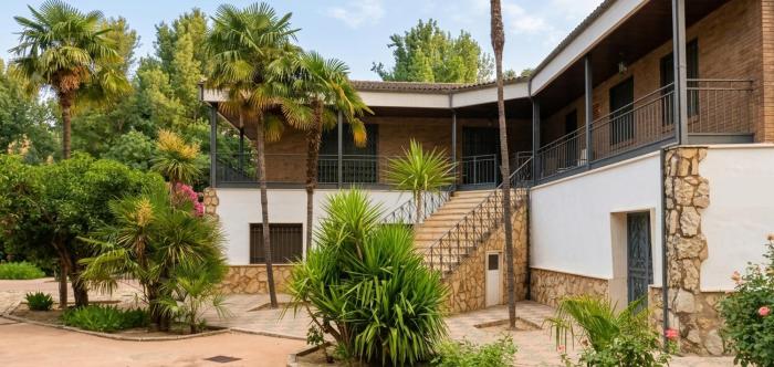 Villa Dolores - Piscina Privada, Tenis y PingPong - Priego de Córdoba