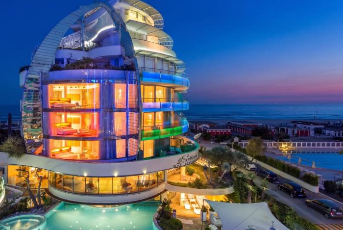 Hotel Waldorf- Premier Resort