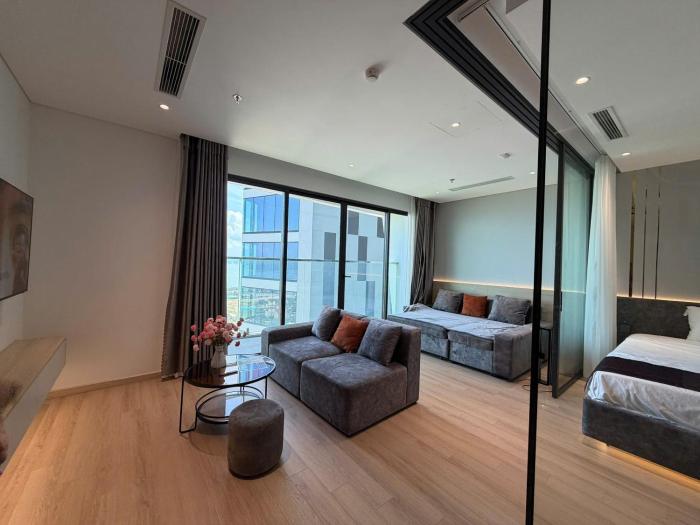 tầng 30 tòa nhà holiday