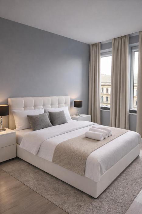 BLACK PEARL DELUXE Apartments in OLD TOWN