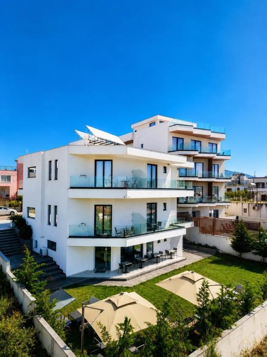 Adele Hotel Ksamil