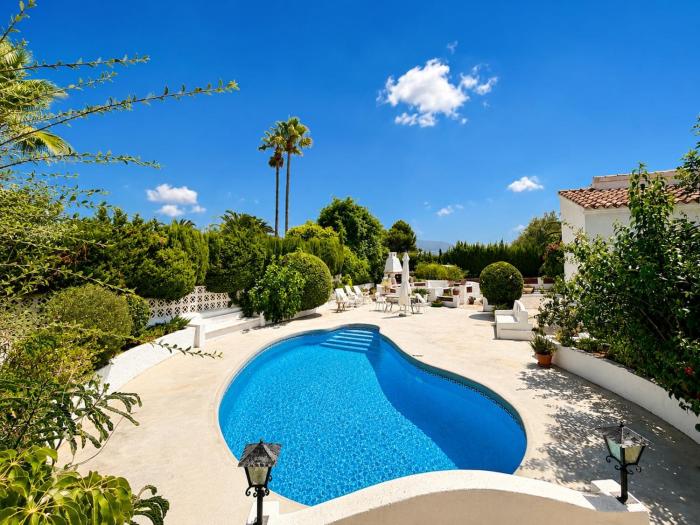 Villa in Javea with Private Pool & Mountain Views