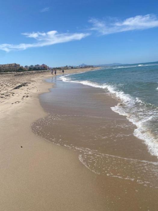 Entre playa y montaña - Playa Oliva a 8 km - Montaña a 300 m - Ideal para familia, ciclismo y senderismo