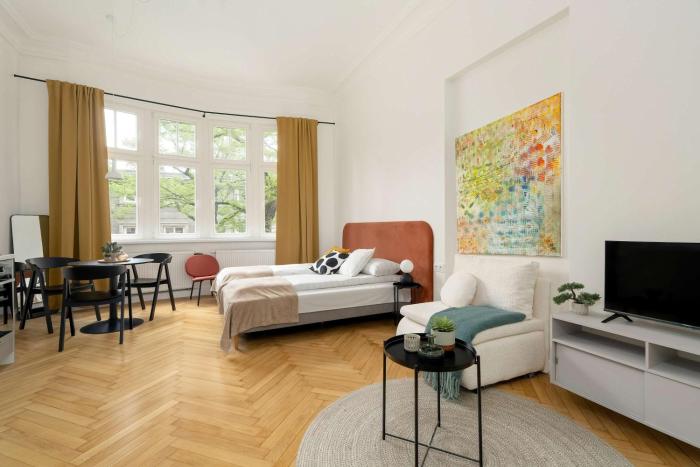 Bright Poznan Studio near the Zoo and MTP by Noclegi Renters