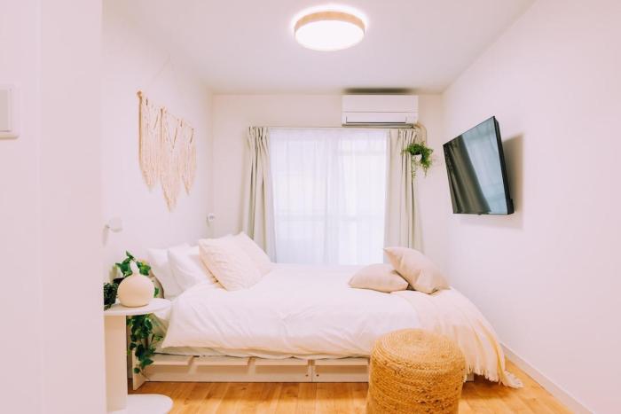 Chic 1BR Near Nakasu Self Check-in