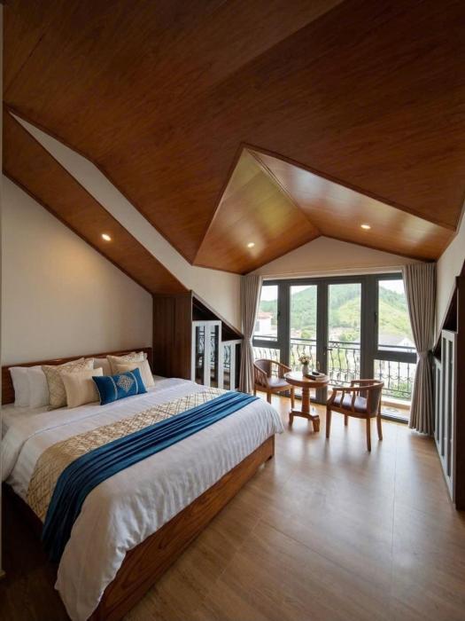 Nhà nguyên căn 5 phòng ngủ tại An Sơn 6 - 20 khách
