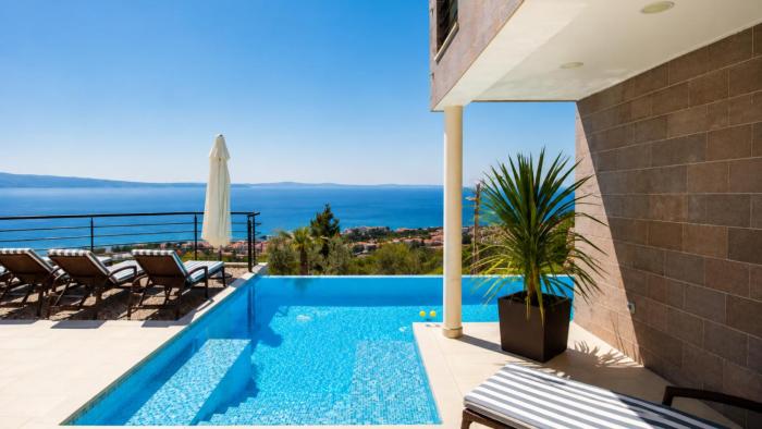 Villa Royal Gold by Villas Guide