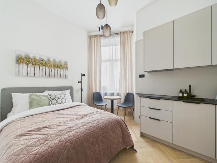 Compact Studio - Art Noveau Quarter