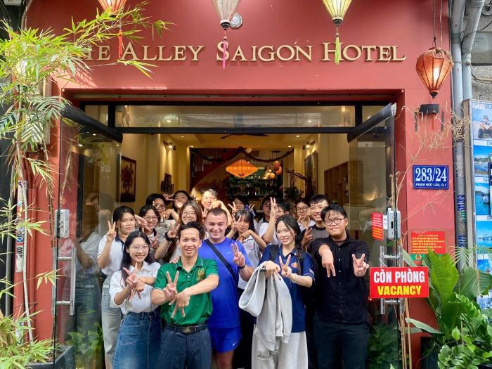 The Alley Saigon Hotel