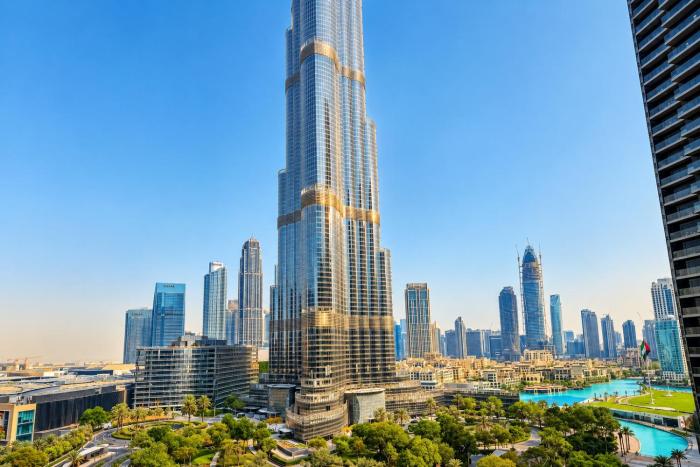 Arden Elite Residence in Burj Vista with Burj Khalifa View