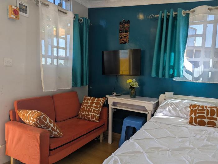 Nuru Cottage