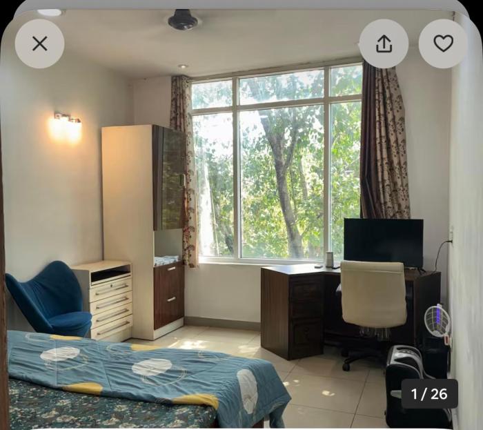 Parkview Classic Spacious Studio apartment