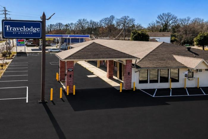 Travelodge by Wyndham Jackson I-40 Exit 82