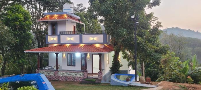 Parudeesa home stay peechi