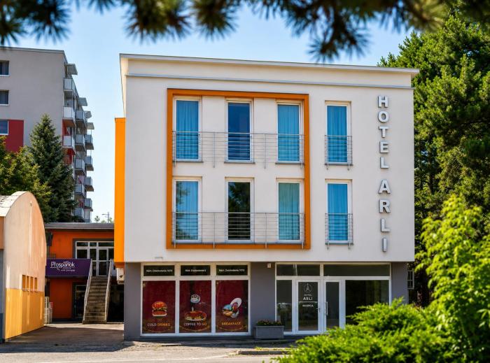 Hotel Arli