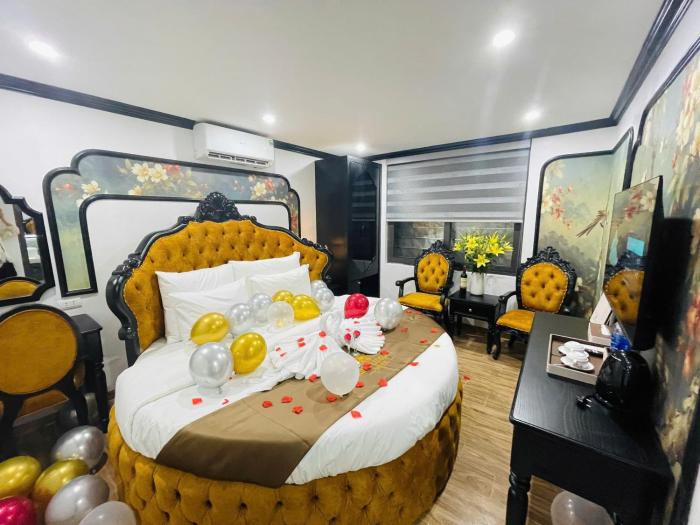 King Luxury Hotel