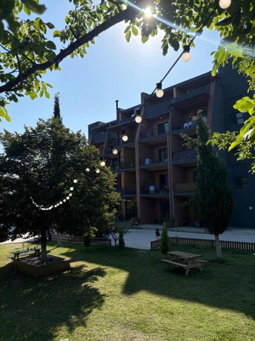 Bazaleti Lake Family Apartment