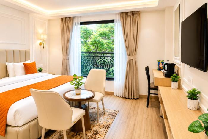 Hotel Arshiv