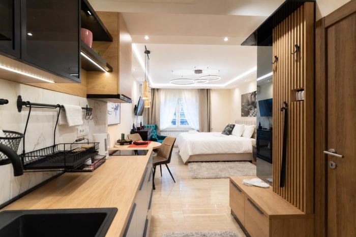 Royal Queen Apartment