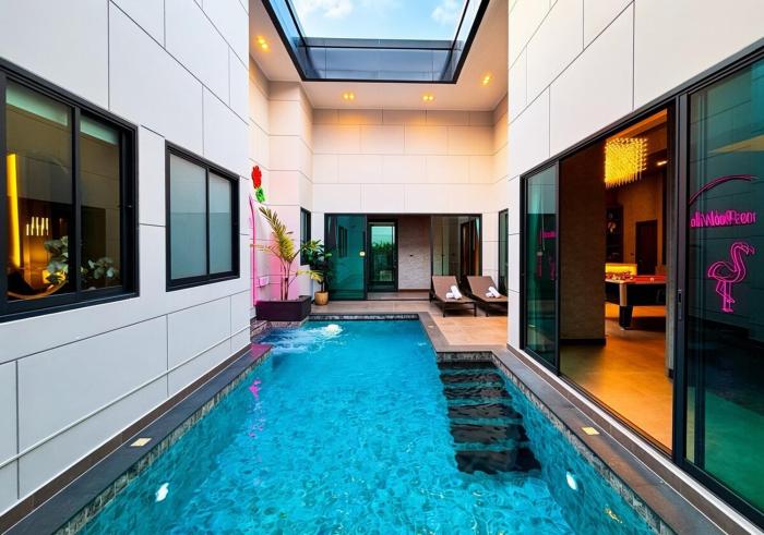 Atmos Luxury Pool Villa