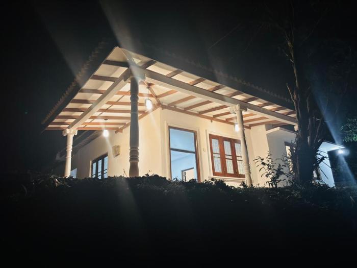 A and A serenity villa