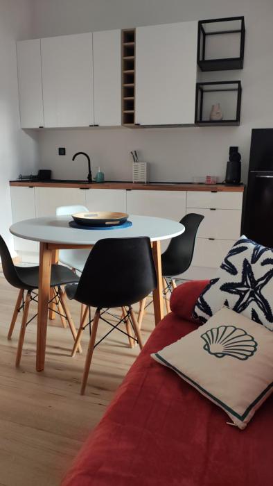 Apartamenty 77 B