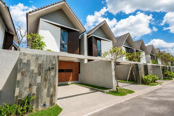 Resvara A11 - Modern 3BR Villa in Ciputra