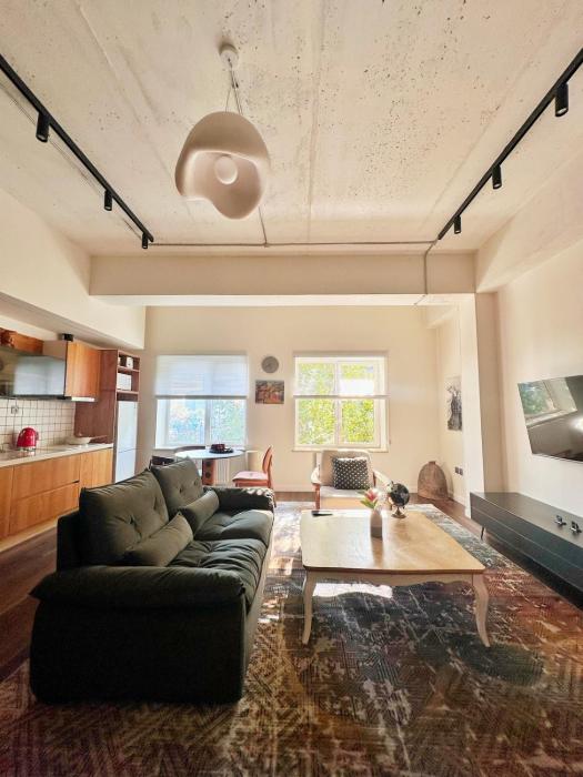 Haven II - Elegant Loft Next to the Shangri-la