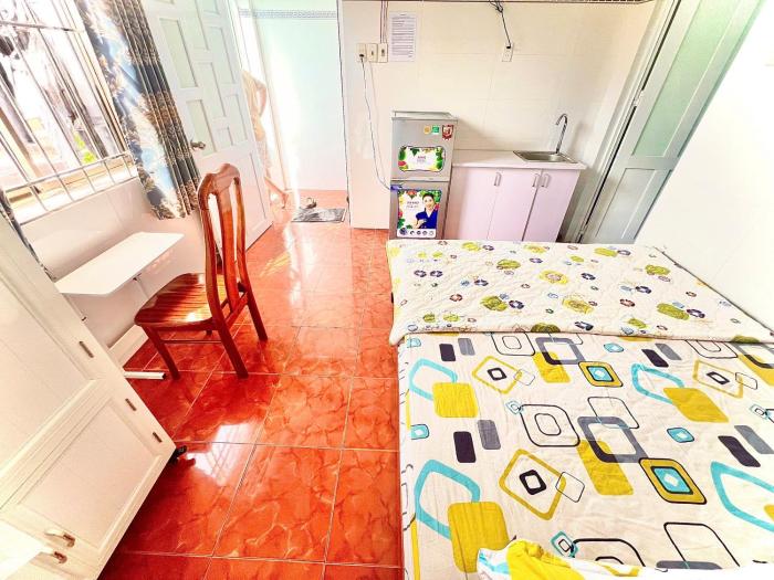 160-22-18 Hoàng Hoa Thám - Phòng có một giường