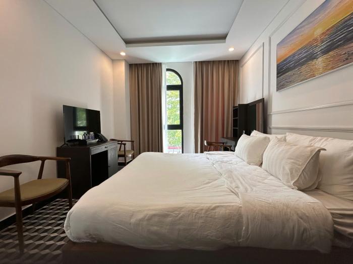 Rose Hill Apartment
