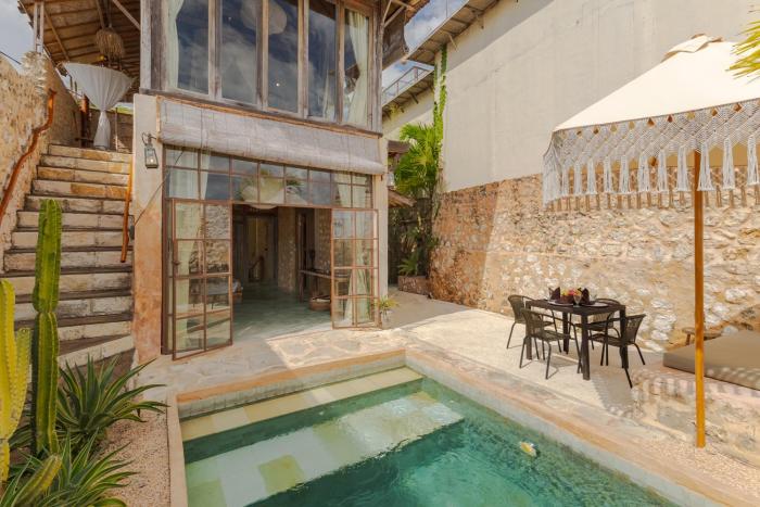 Villa Passion Fruit by Pertama Stay