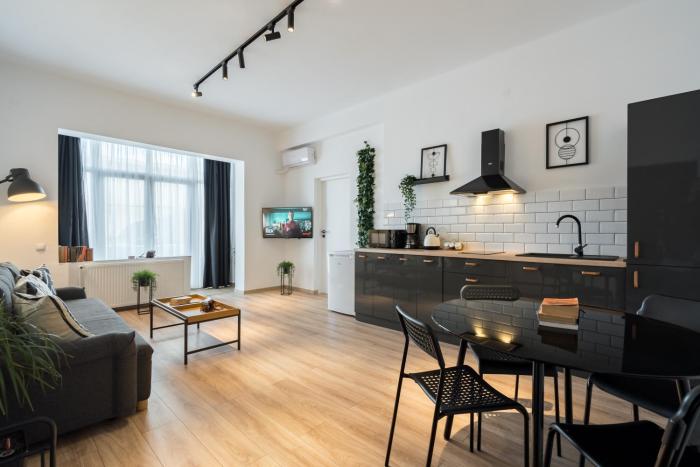 Old Town Superior Apartment by MRG
