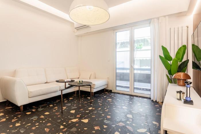 Cozy apartment in Koukaki Philopappou hill