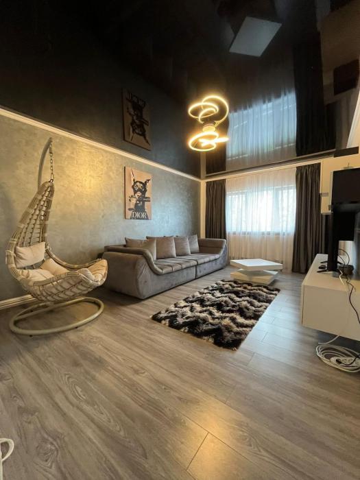Spacious apartment in the mountains!