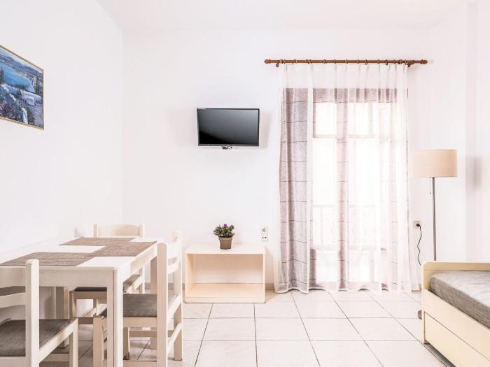 Apartment Apartment 7 with seaview and beautiful sunset by Interhome