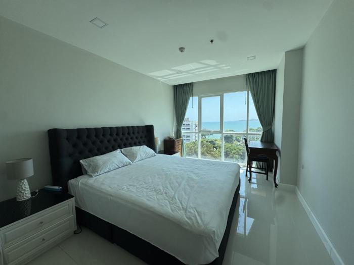 Family suite and beach