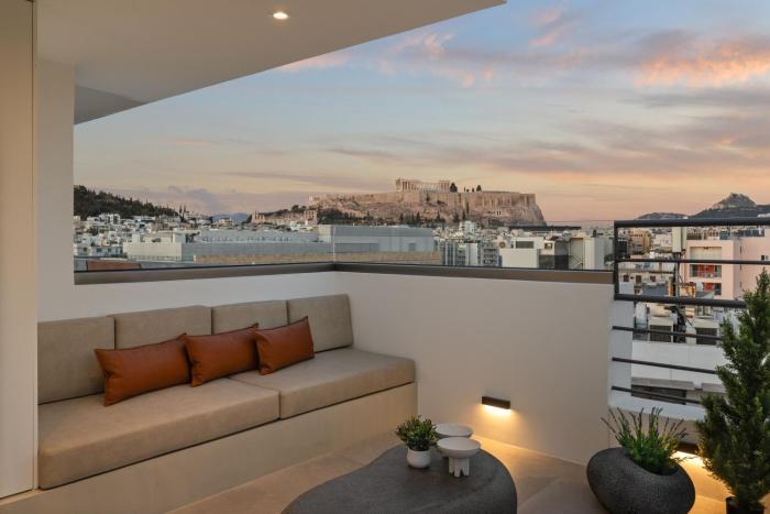 ESTER Acropolis 25