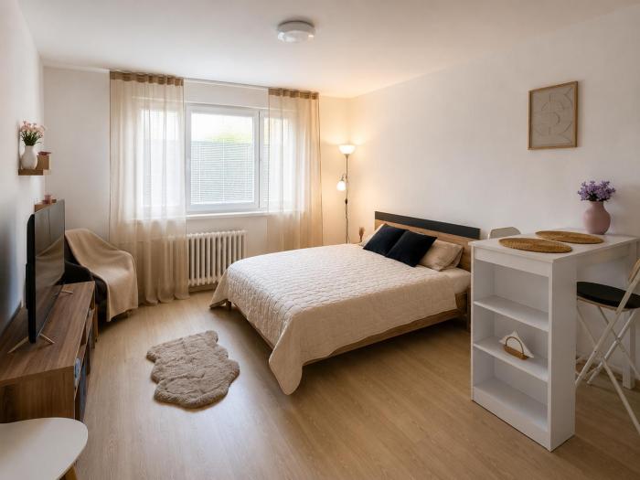 Bright & Cozy Studio with Free Parking