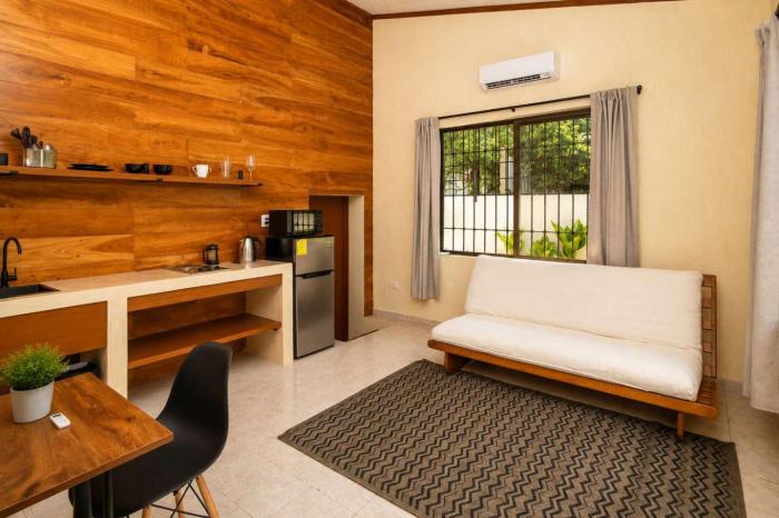 Bright & Spacious Ground Floor Suite Casa Jurel