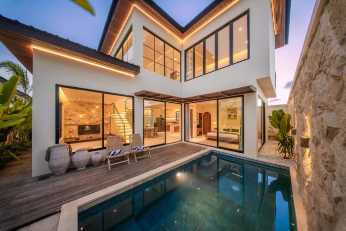 Anjuna B14 Surf & Sunset 3BR Villa in Uluwatu