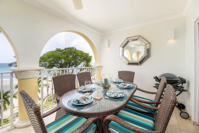 Luxury Oceanfront Condo with Pool - Sapphire 313