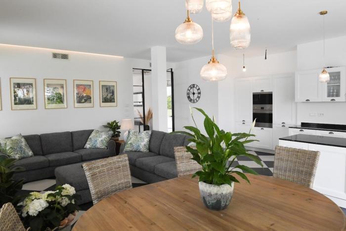NEW Villa Tosca with pool in Bardolino