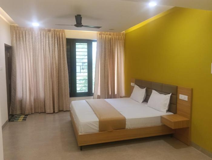 Madras Elite Nungambakkam